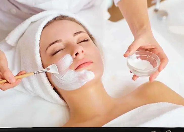 Hair and Beauty Services in adyar